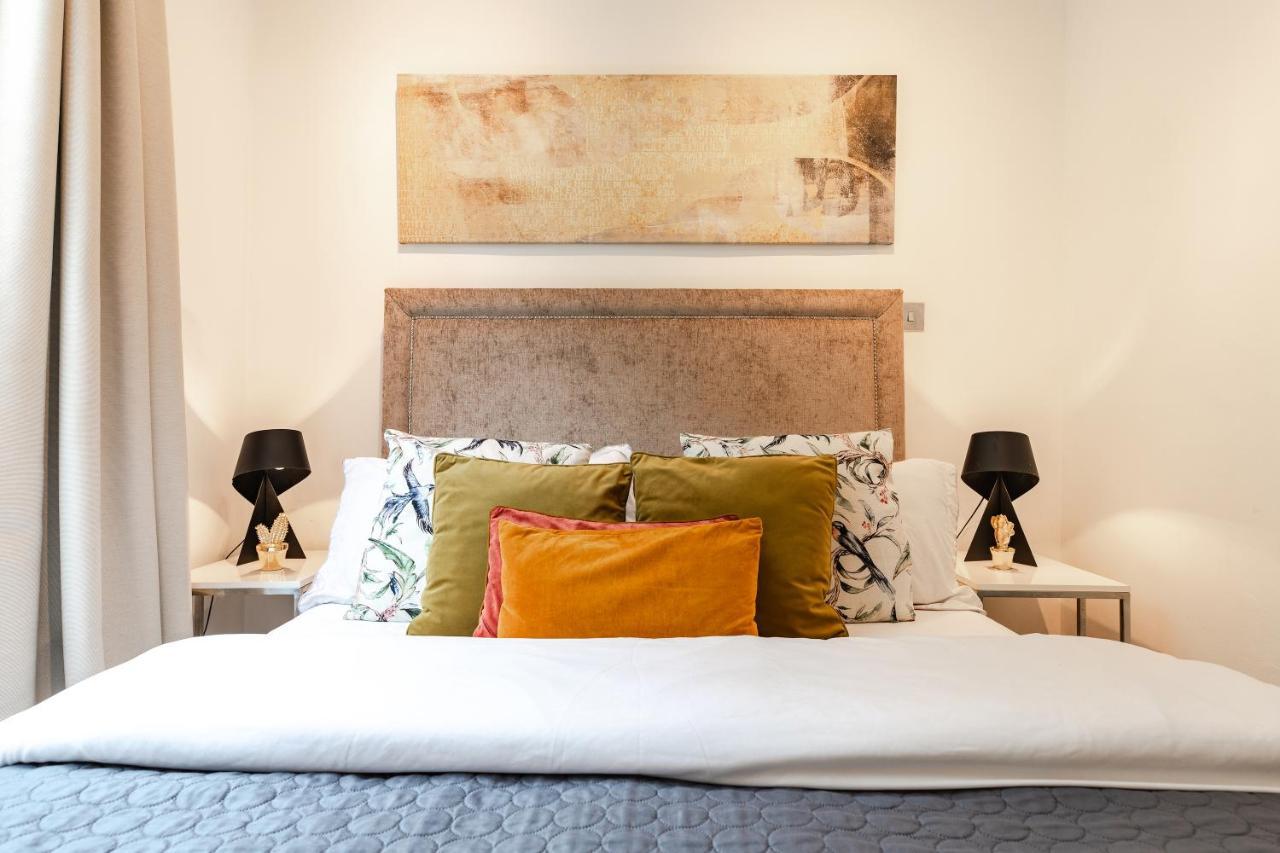 לונדון 1St Class Covent Garden Residences For 1St Class Guests מראה חיצוני תמונה
