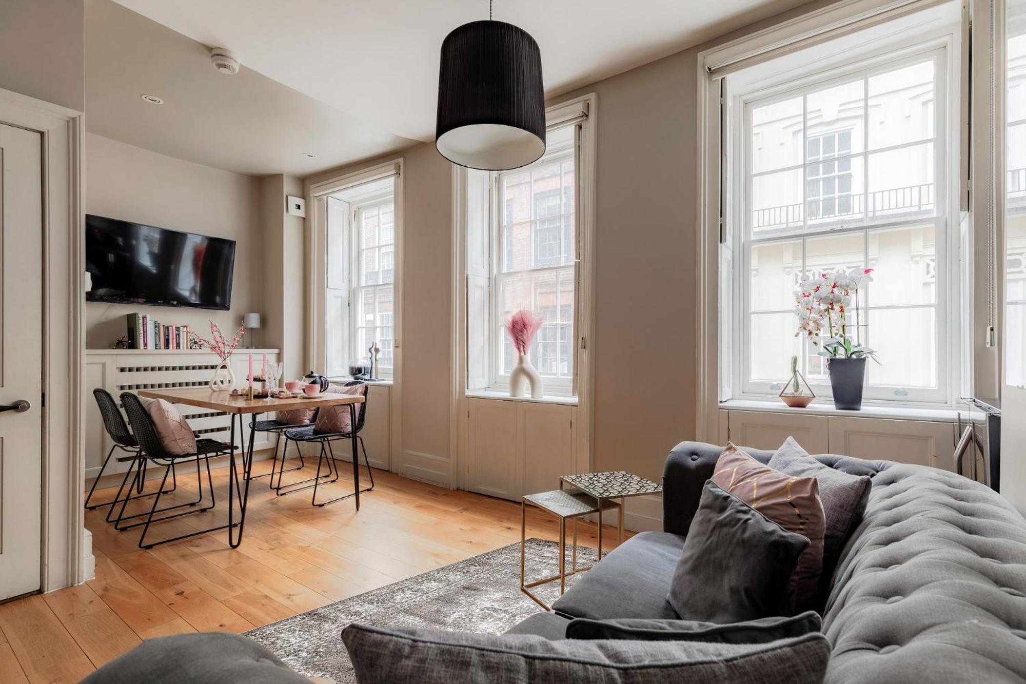 לונדון 1St Class Covent Garden Residences For 1St Class Guests מראה חיצוני תמונה